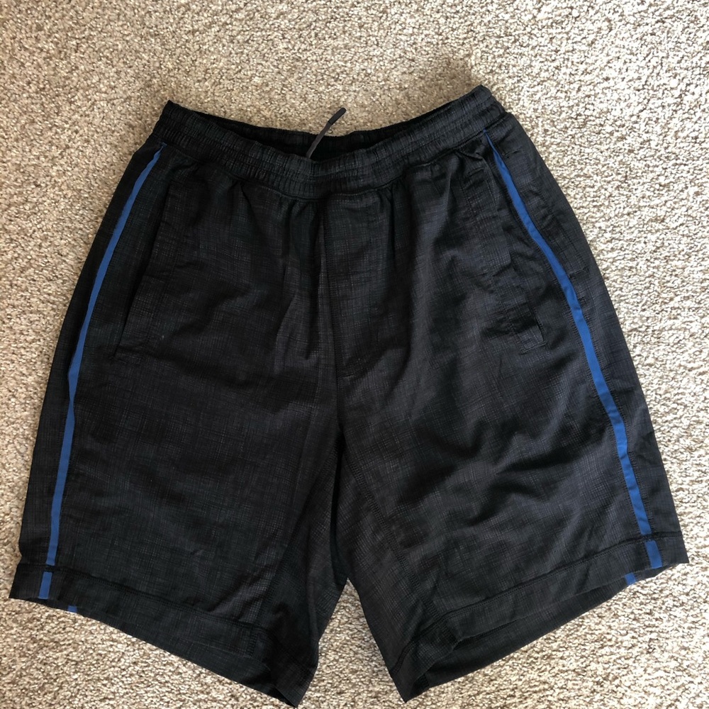Lululemon men’s shorts